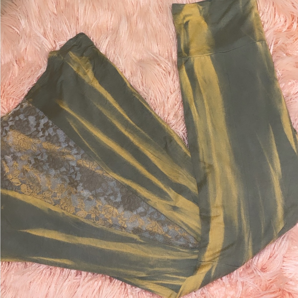 Fit & Flared Leggings!